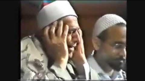 (وَقَولِهِم إِنّا قَتَلنَا المَسيحَ عيسَى ابنَ مَريَمَ ...)  تلاوة رائعة للشيخ أحمد عامر رحمه الله🎤