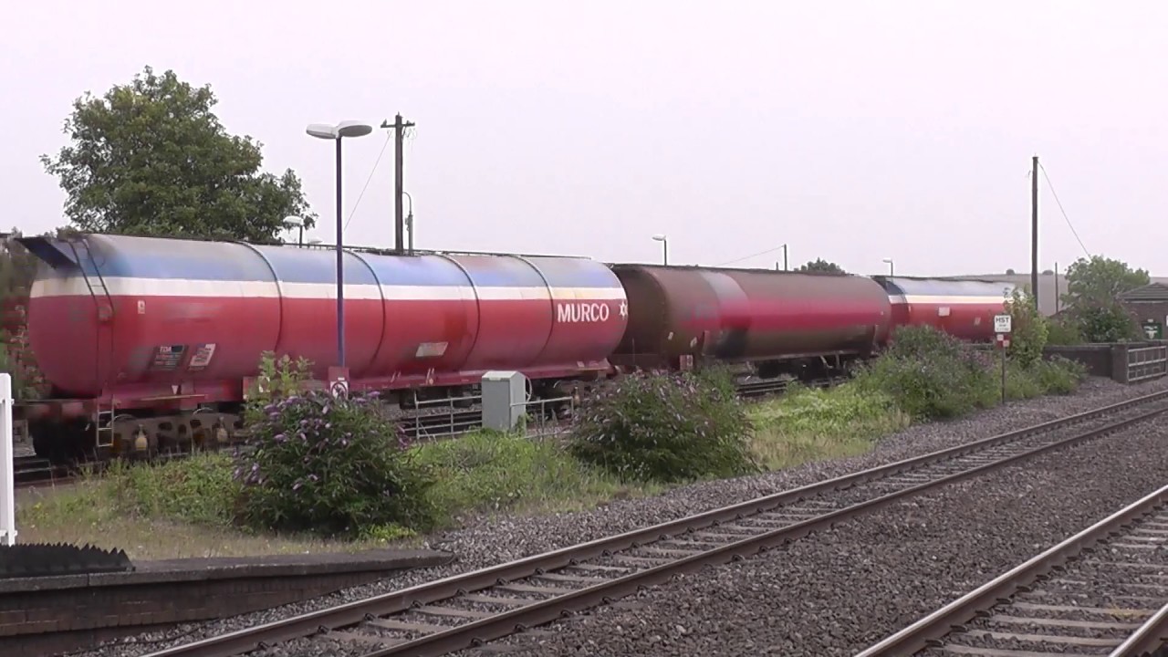 Trains at Cholsey 06/09/14