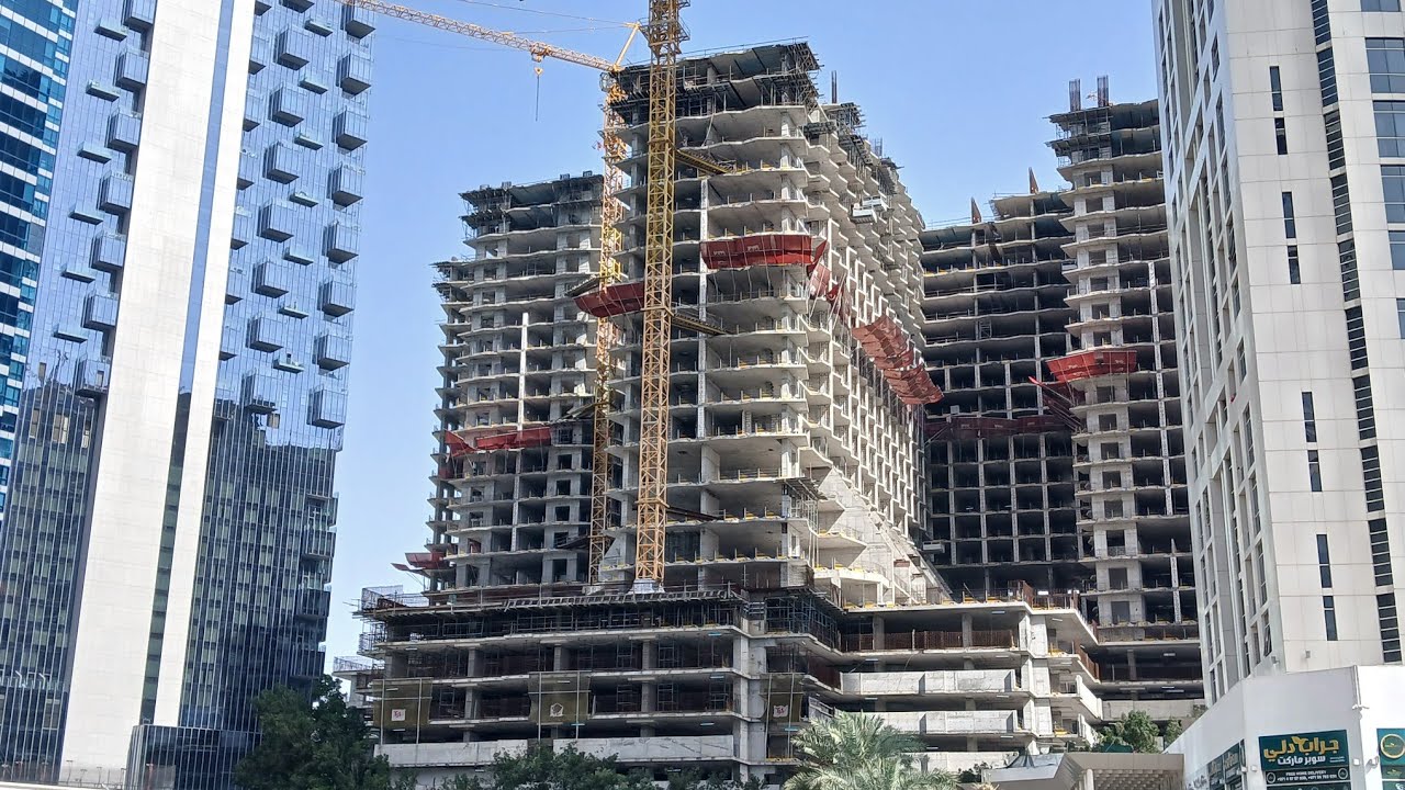 Golf Views - Seven City JLT, Dubai.  Construction update from 2/02/2026