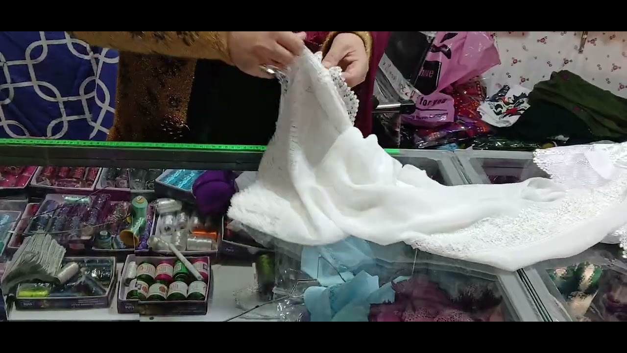 بهترین لباسهای هزارگی دست  دوزی و چادر جیفون با بهترین کیفیت خدمات ارسال در سراسر جهان 0093785833144