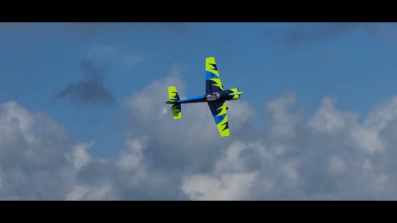 Rory Tooley Pilot Rc Slick, GP123, Freestyle slot at wings and wheels .Filmed with Samsung 21 Ultra