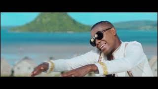Wawa Salegy Ft. Bacoili - Sabina - clip officiel
