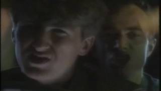 Split Enz- "Next Exit" (1983) screenshot 3
