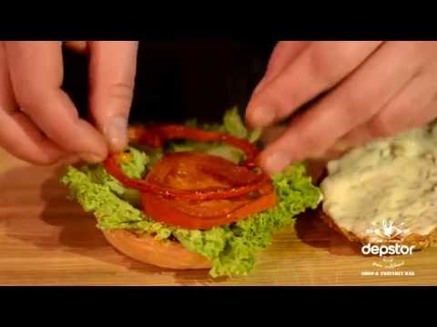 Видео рецепт Бургеры на гриле с овощами