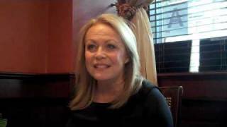Jacki Weaver Interviewed by Scott Feinberg