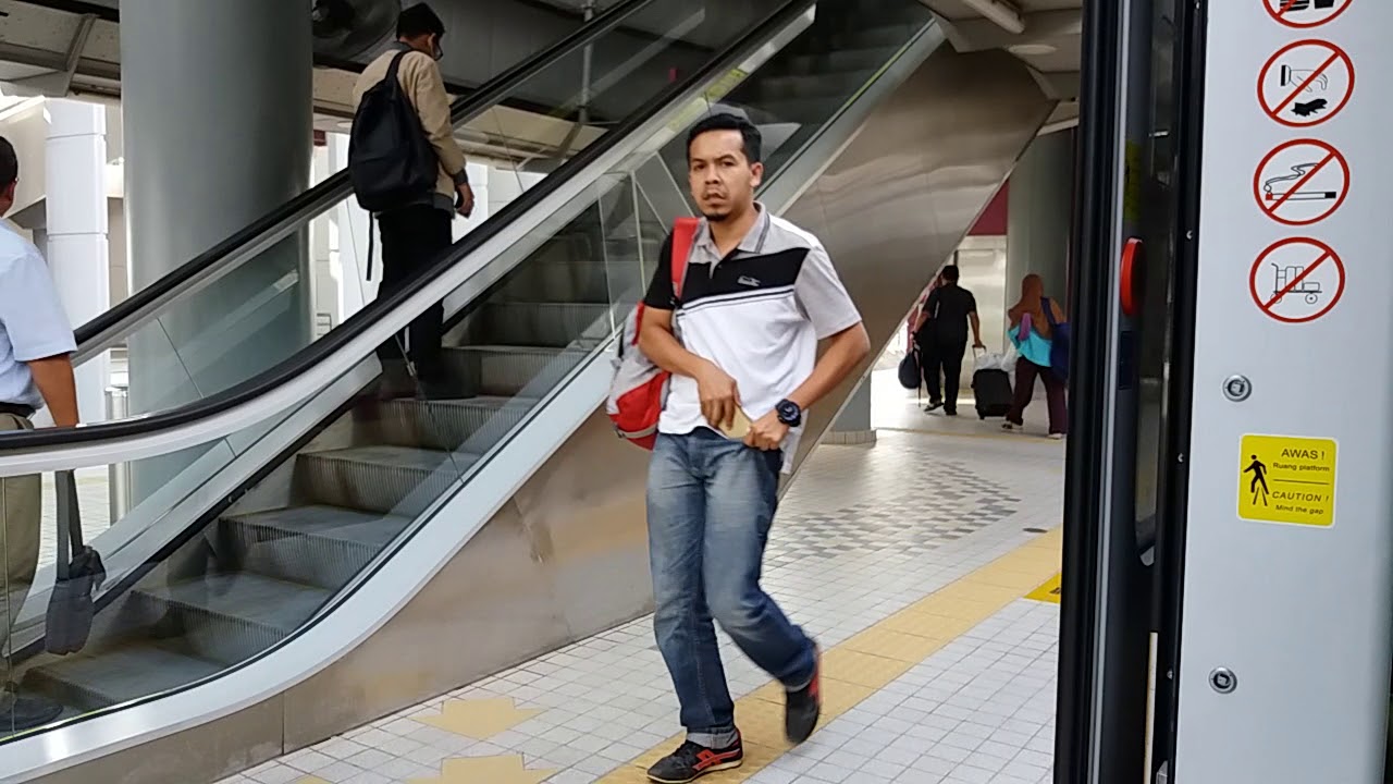 FULL KLIA Transit Line - CRRC Changchun Equator Ride From KLIA 2 To KL Sentral