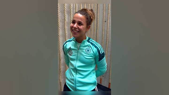 Q & A mit Lena Oberdorf 🔥⚽️ DFB Frauen Nationalmannschaft Fussballerin Wolfsburg Women