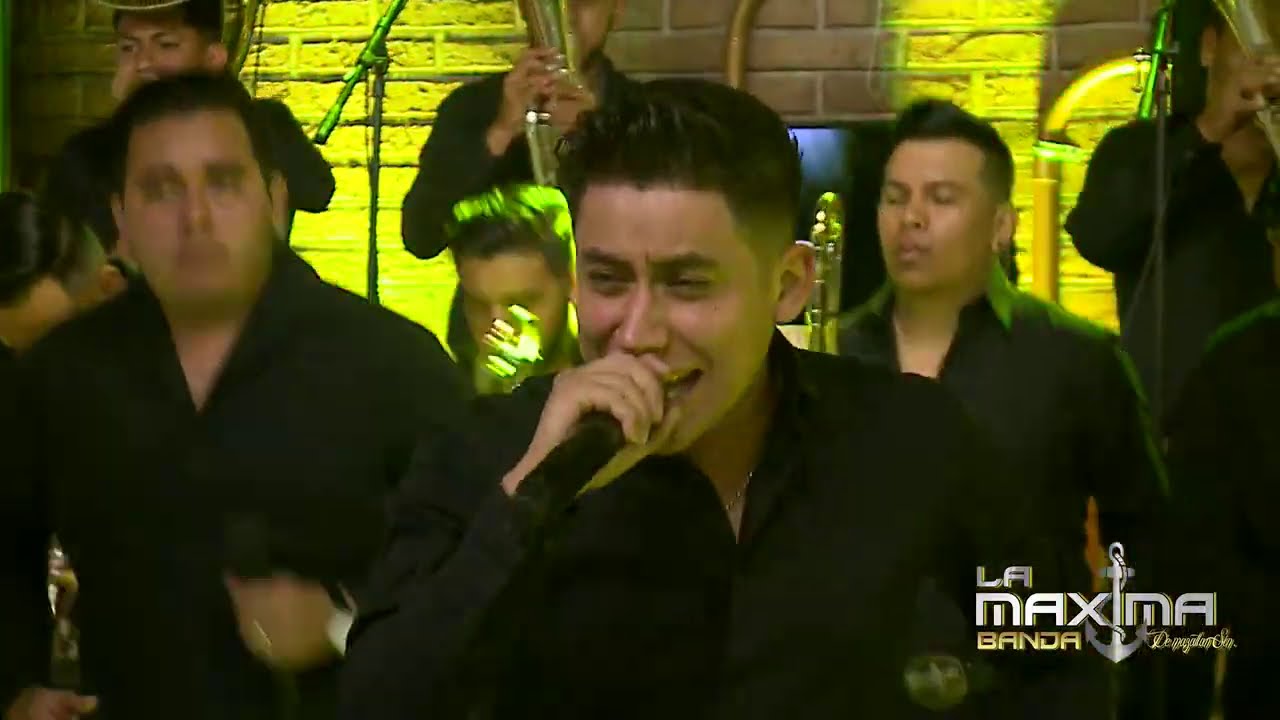 La Maxima Banda de Mazatlan Sin - HOMENAJE A JUAN GABRIEL