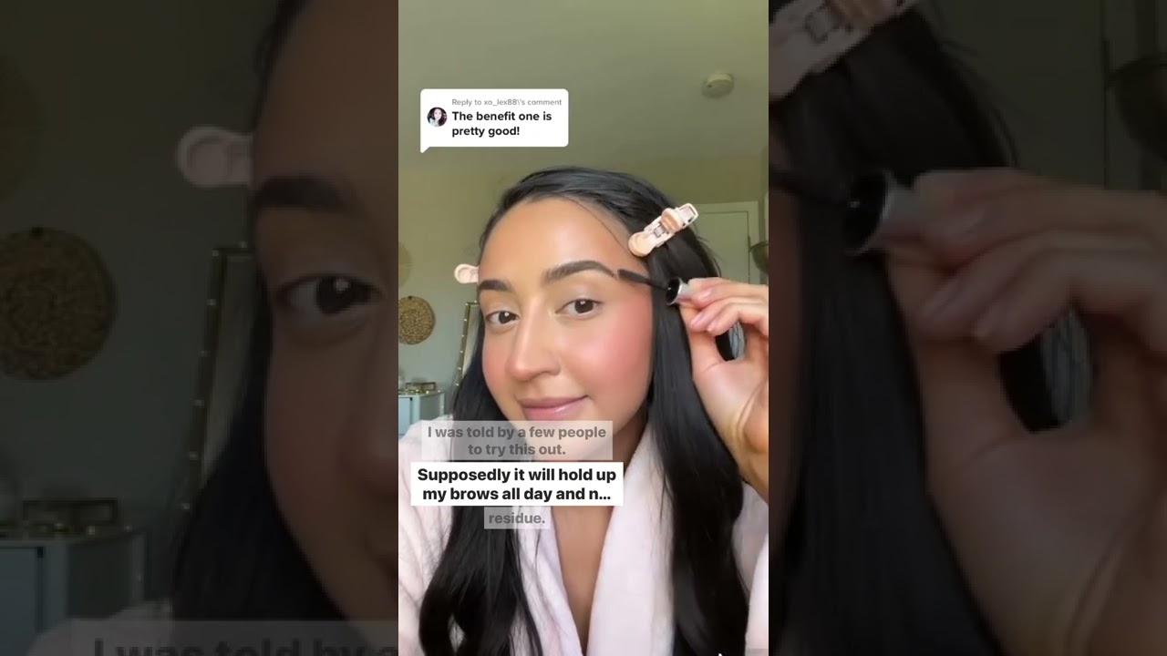 Trying out the benifit clear brow gel !