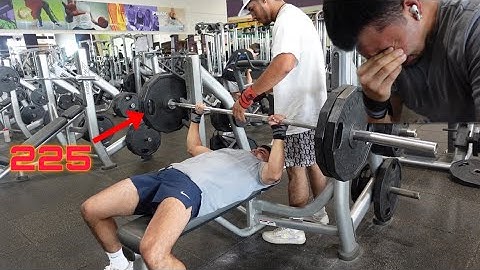 BENCHING 225 For The FIRST TIME *EMOTIONAL*
