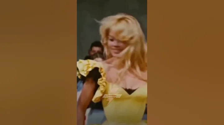 BRIGITTE BARDOT (BIRTHDAY) ☆☆☆ БРИЖИТ БАРДО (ДЕНЬ РОЖДЕНИЯ)