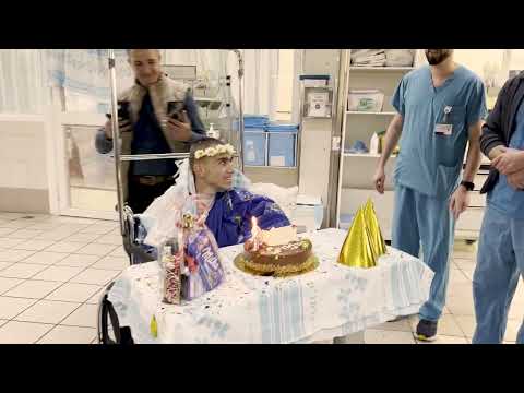 شاهدوا احتفالات عيد الميلاد في قسم العناية المرك زة العام ة في رمبام