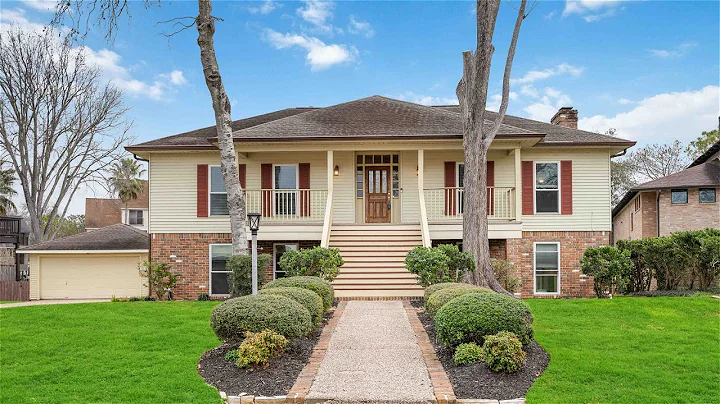 18623 Point Lookout Drive, Houston, TX 77058