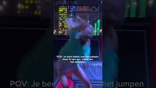 Hopelijk Kwam Je Hier Niet Voor Je Rust..