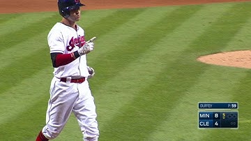 MIN@CLE: Naquin launches a two-run big fly to right