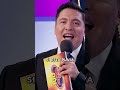 ¡Pura diversión! Las familias compiten por el gran premio en 100 Latinos Dijeron | EstrellaTV