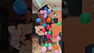 شوفو ابوي جابلي بالون احمر واصفر     سمعها