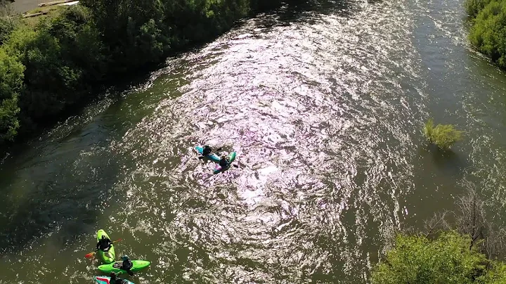 Joe Cutrer Kayaking Trouble Maker @ 6,500 CFS, Sou...