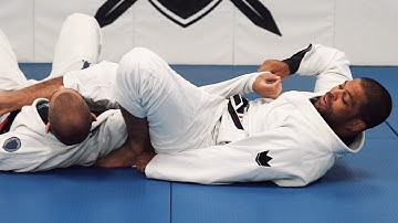Surprising Arm Bar Attack From 3 on 1 Guard - Andre Galvao
