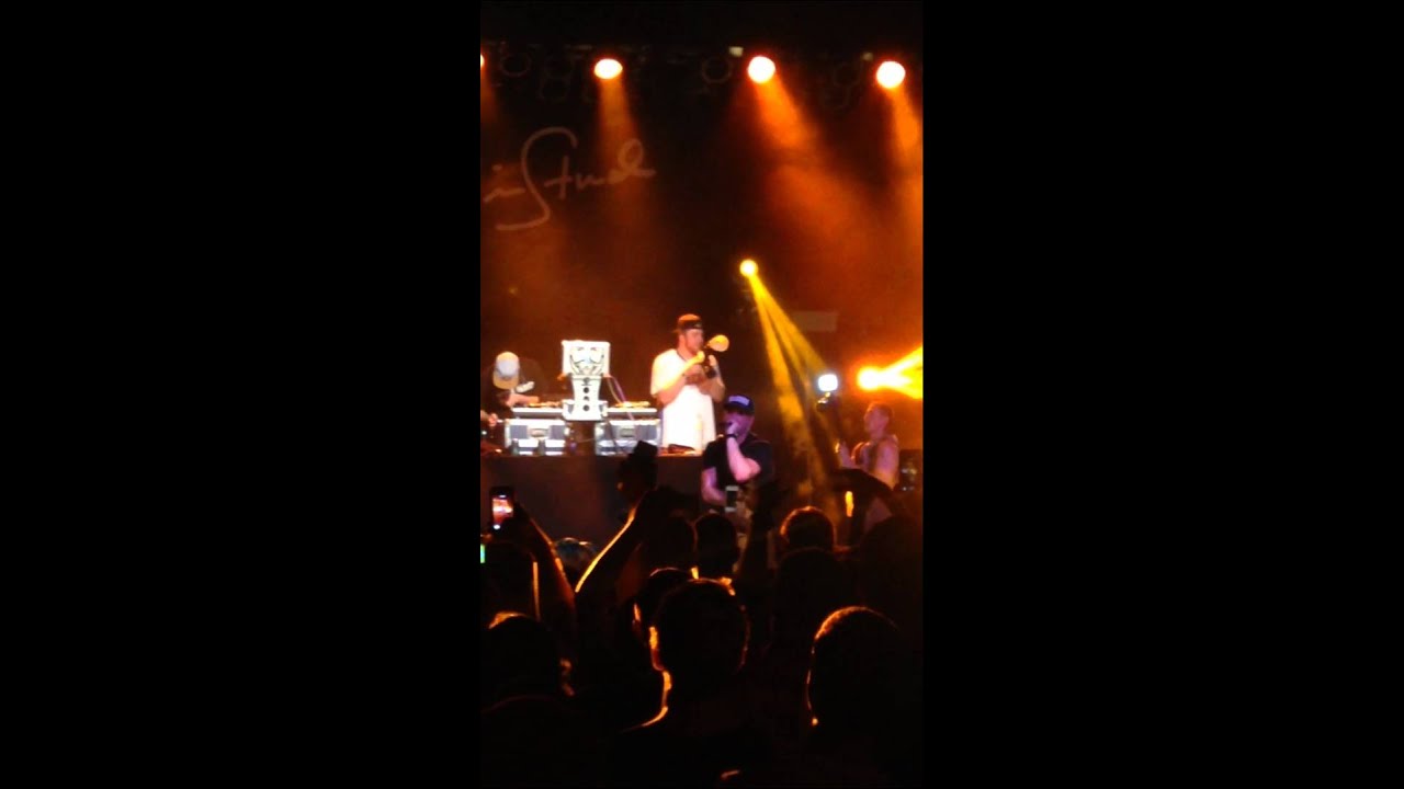 Mike stud concert YouTube