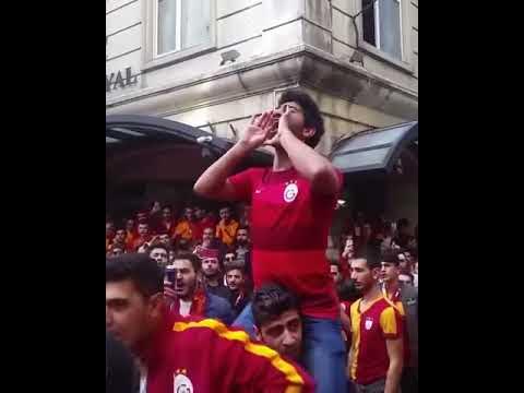 Nevizade de Kombinasko. Nevizade'yi Yakan Galatasaray'lı #FAA - YouTube