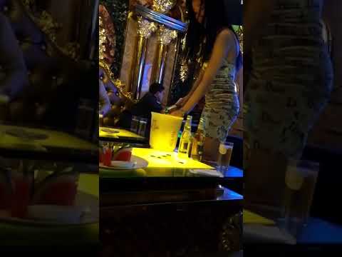Gái ngành Hà Nội nhợt - YouTube