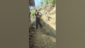 smart technique of splitting large rocks using simple strong chisels #shorts