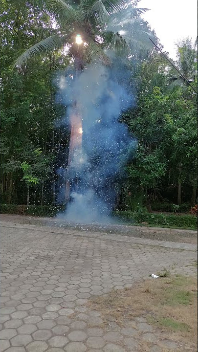 Petasan renteng / Mercon renteng tradisi lebaran idul fitri