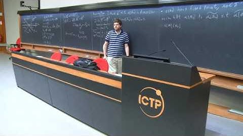 Introduction to smooth group actions and rigidity - F. Hertz - Lecture 02