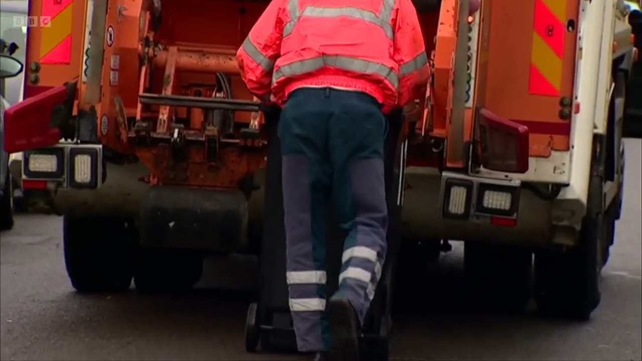 New Birmingham fortnightly waste collection BBC Midlands Today Evening News 02/12/2025
