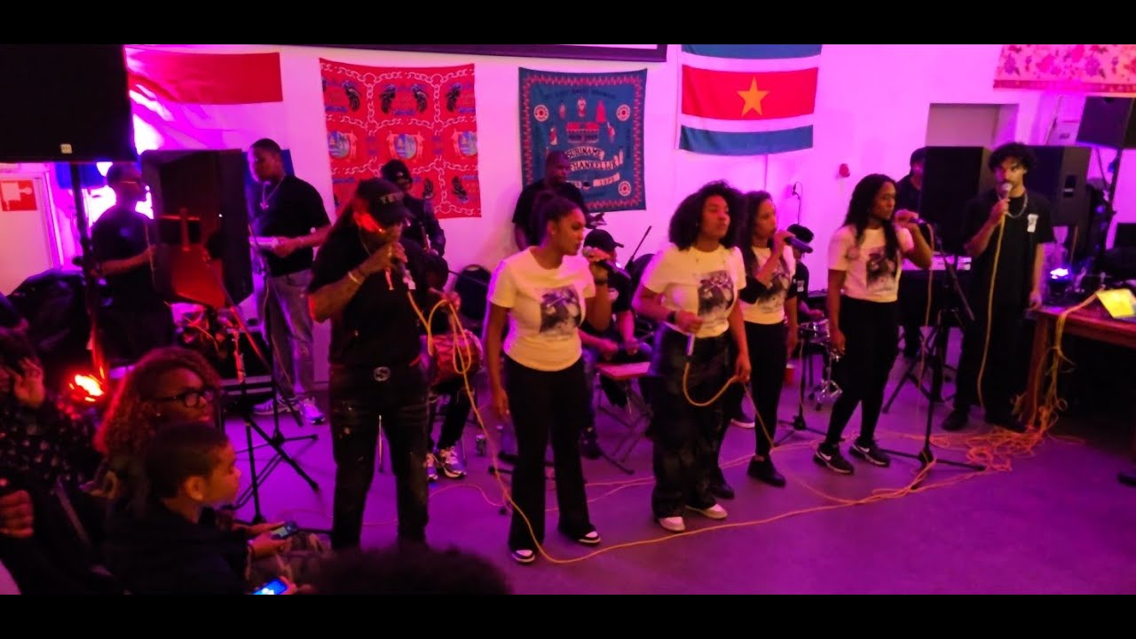 Sweet Melodies tijdens Bondru Dey op 31 oktober 2025 in buurthuis Kwakoe Amsterdam Zuid-Oost – Prt1