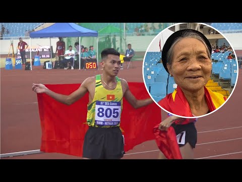 Video Xúc động bà ngoại 80 tuổi chờ cháu nhận huy chương SEA... - youtube
