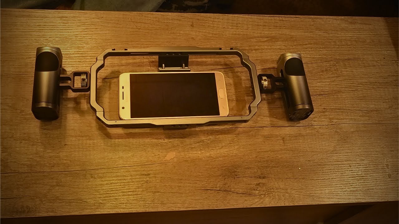 SMALLRIG HANDLE 3838 WITH WIRELESS CONTROL FEATURE - Product Video