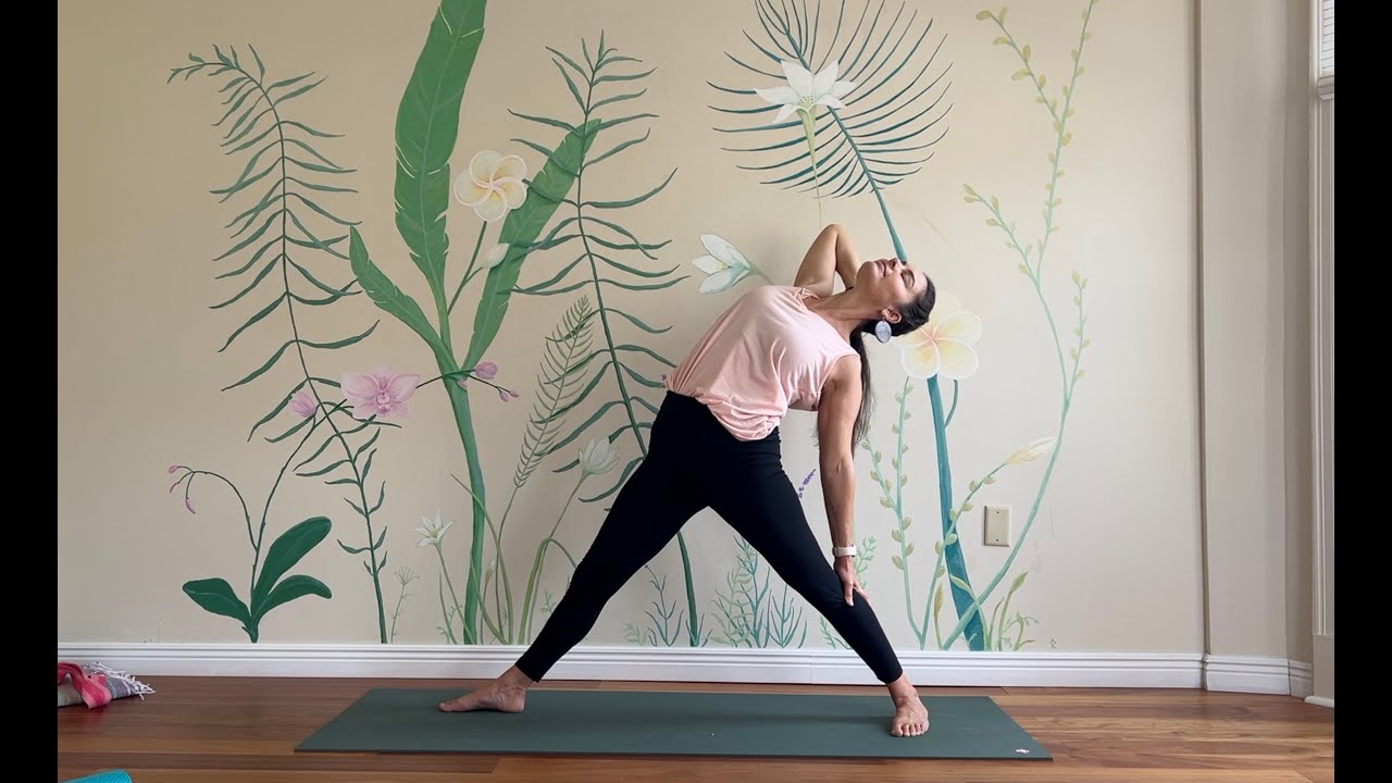 30 минут йоги для всего тела | Растяжка плеч + баланс на руках | Разогрев тела