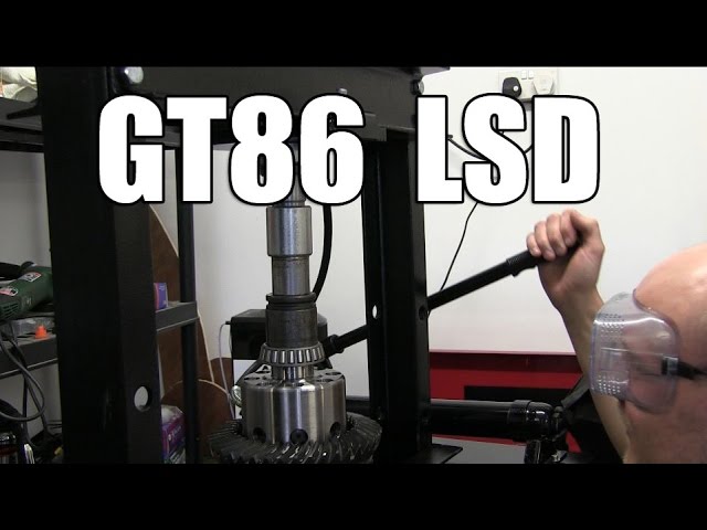 GT86 Mods #14 - Kaaz 1.5 Way LSD - YouTube