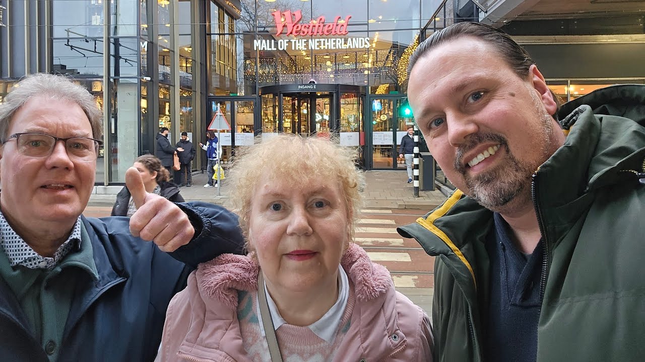 Kerstshoppen met pa en ma bij the Mall of the Netherlands 