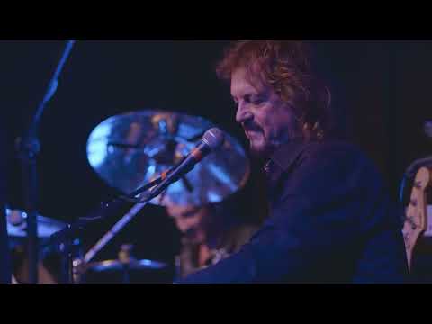 Neal Schon & Deen Castronovo - Wheel in the Sky - Journey Through Time (2018) (Audio 5.1)