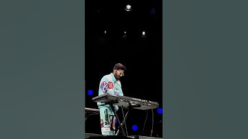 Thumbnail of Anirudh Ravichander singing “Hoyna Hoyna” Live in Concert #india  #anirudh #telugu