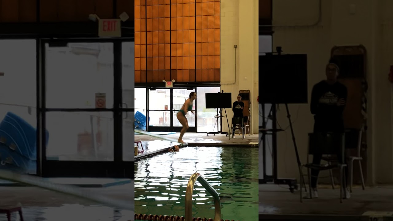 301c Reverse Dive Tuck On 1 Meter