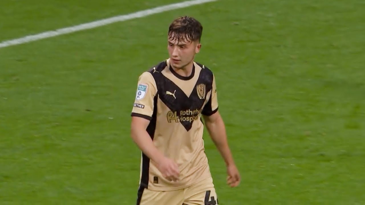 Daniel Gore vs Bolton Wanderers