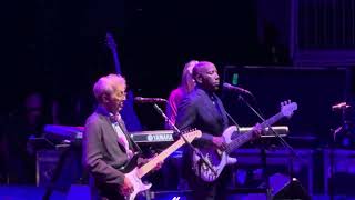 Eric Clapton - Wonderful Tonight in Concert @ United Center