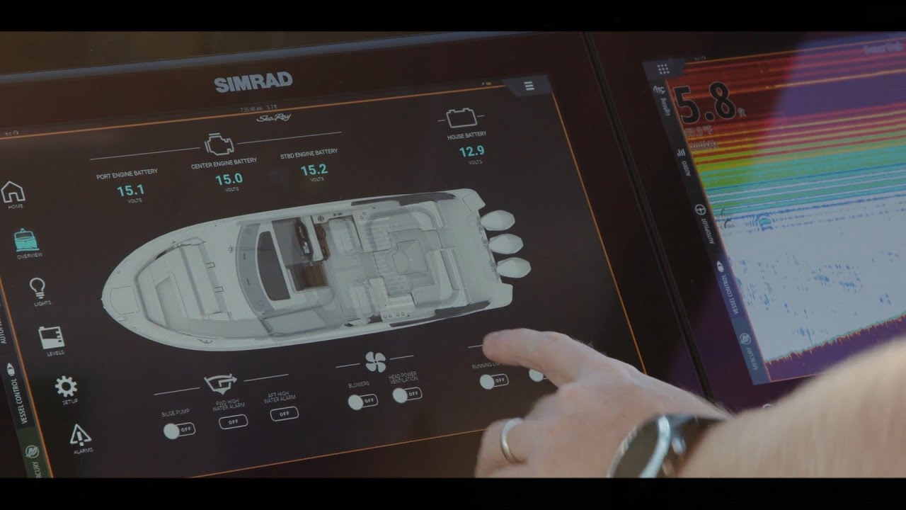 Sundancer 370 Outboard Tech Features | How-To Tips | Sea Ray Boats