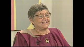 Zelia Gattai Fala Sobre Seu To Livro Crônica De Uma Namorada. Entrevistada Por Lucia Leme, 1995