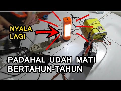 Video: Bagaimana cara memperbaiki lampu blinker saya?