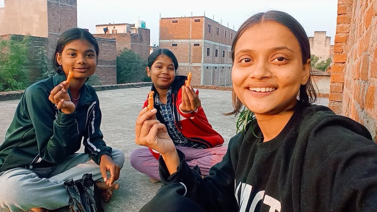 Aaj Toh 10 Rupaye Ke Kurkure Kha Liye😅