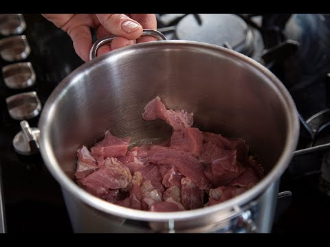 Video: Hoe Kalfsvlees In Saus Te Koken