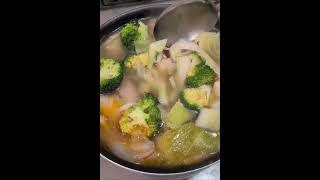 自宅飯 料理記録煮込みハンバーグ・ポトフ・蓮根きんぴら・ツナマヨポテトサラダ・オクラとトマトの梅肉ポン酢和え。特に失敗なく良い仕上がり。#おうちごはん|東北のむらたき