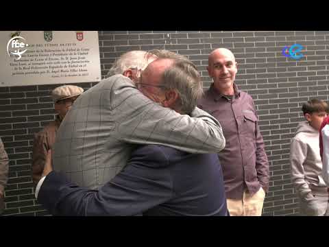 La Sala de Juntas de la sede de la RFFCE recibe el nombre de Pedro Moreno