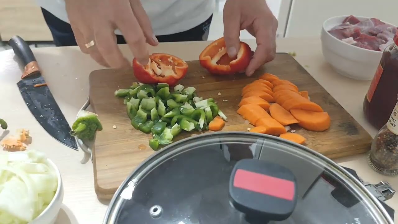 Гуляш делаю первый раз по рецепту из Ютуба. Решил удивить жену. Не верь красивым видео 