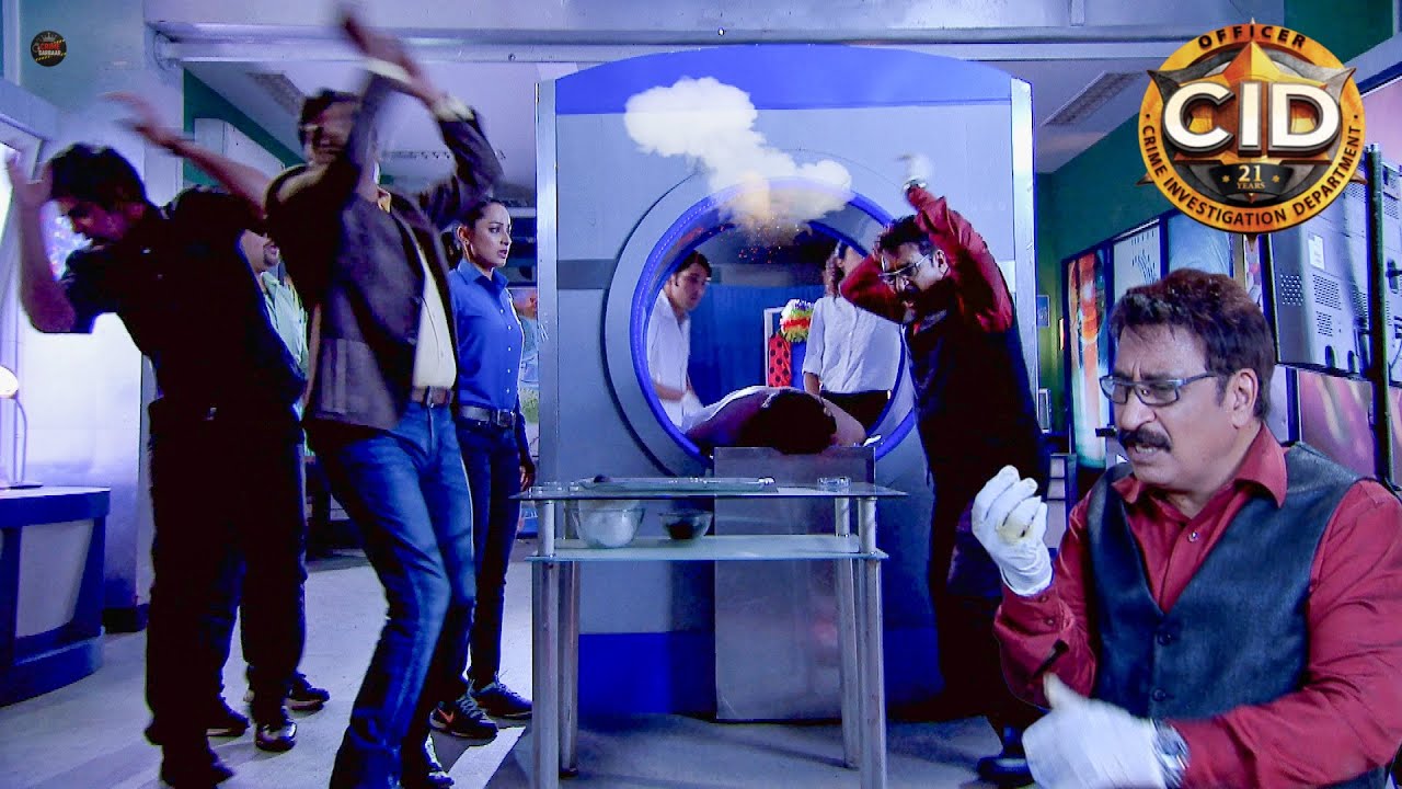 लैब में हुआ धमाका जमीन पर घिरे डॉ सालुंखे और तारिका, भागकर अभिजीत ने उठाया || CID || Full Episode